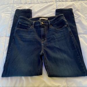 Levi’s 721 Skinny Jeans